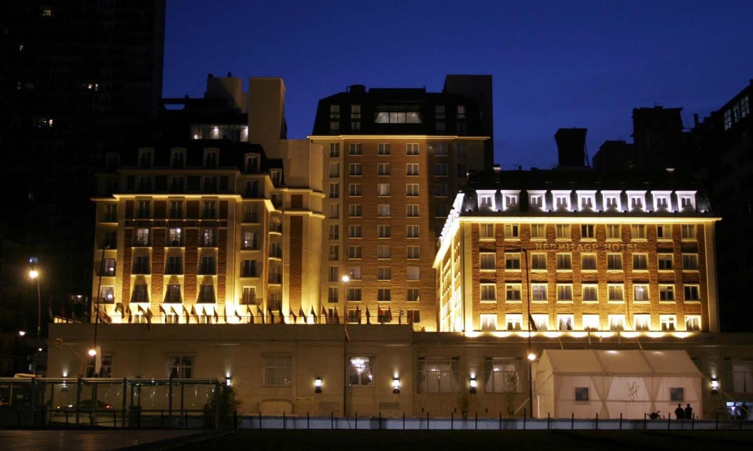 Hermitage Hotel Mar del Plata Zewnętrze zdjęcie The hotel at night